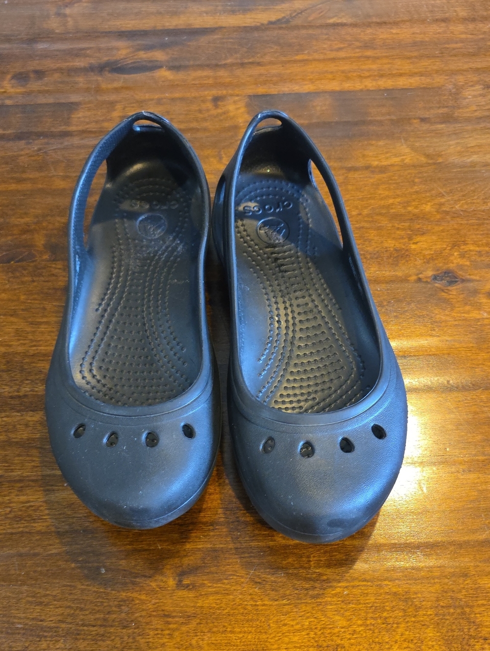 CROCS Black Women's Ballet-Style Slip-On Flats